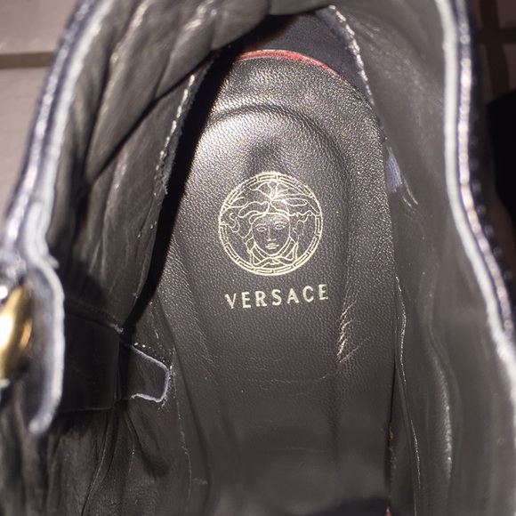 Authentic Versace booties - Picture 4 of 8